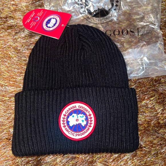 Canada Goose Other - Canada Goose Beanie